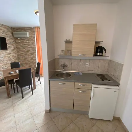 Azzuro Appartamento Budua