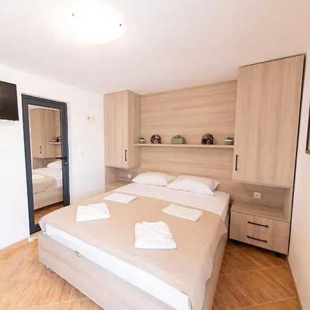 Azzuro Apartament