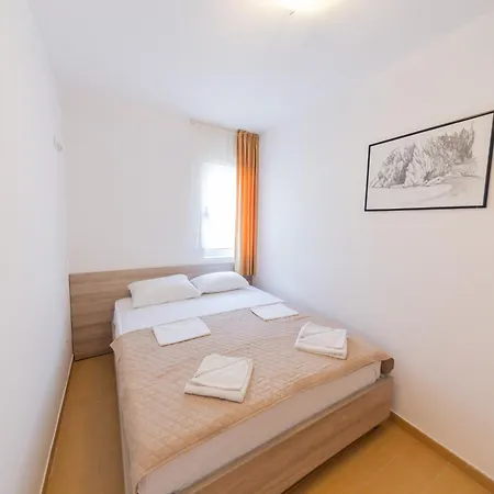 Apartament Azzuro *