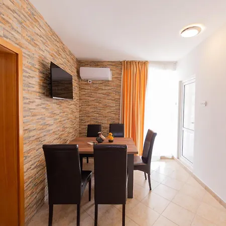 Azzuro Apartament