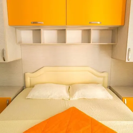 Apartament Azzuro *